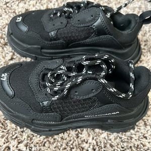 Kids black Balenciaga sneakers